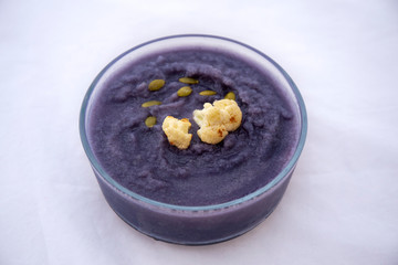 Red cabbage and cauliflower soup