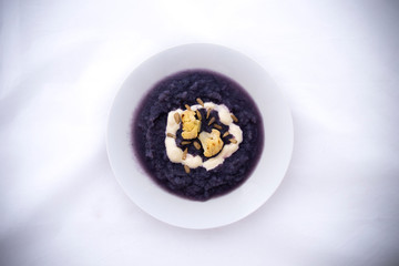Red cabbage and cauliflower soup