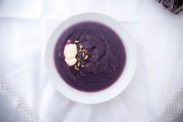 Red cabbage and cauliflower soup