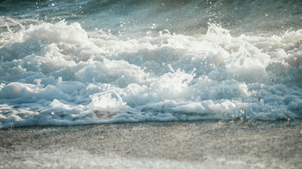 Oleaje en la playa de cabo de gata