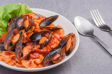 ムール貝のトマトパスタ