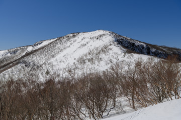 茶臼岳から見た日の出平