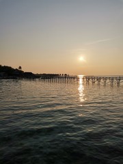 Obraz premium Beautiful sunset view in Mabul Island before heading to sunset dive. Mabul Island, Semporna. Sabah, Malaysia. Borneo. The Land Below The Land.
