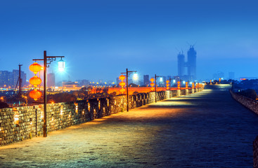 Fototapeta premium Nanjing ancient city wall traditional architecture