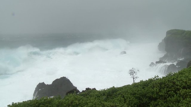 Massive Hurricane Waves Roll Ashore As Hurricane Hits Island - Songda