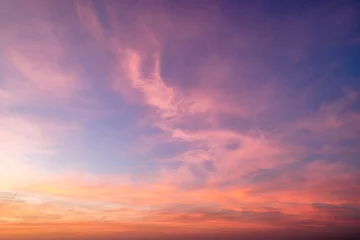 Fotobehang Hemeltextuur met kleurovergang na zonsondergang © Goffkein
