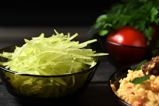 Green (Margelan) Radish Salad