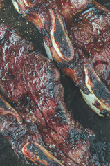 carne asada a la parrilla tradicional de Argentina