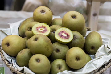 kiwi fruit in a basket