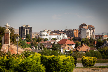 Fototapeta na wymiar Ausblick über Wohngebiet der Stadt Alba Iulia