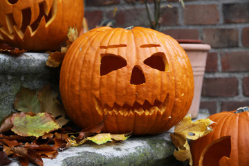 Halloween Kürbis Gesicht freundlich 