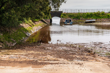 Small Railway Bridge, leading into the River Exe, sen in Cockwood Harbour, Devon, England, UK © Bernd Brueggemann