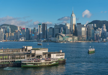 Obraz premium Skyline of Victoria Harbor of Hong Kong city