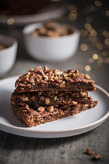 Brownie moelleux aux noix et chocolat