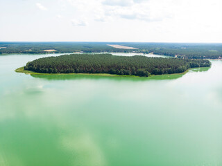 Jezioro las wdzydze kiszewskie kaszuby z drona