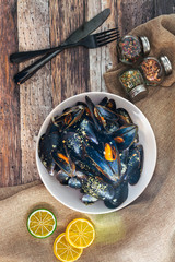 Italian Steamed Mussels cooked in Provencale style