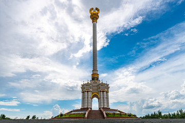 Fototapeta na wymiar Dushanbe Independence Monument 34