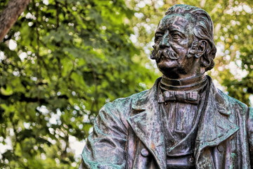 denkmal von theodor fontane aus dem Jahre 1907 in neuruppin, deutschland