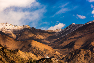 Himalayan mountain landscape along Leh