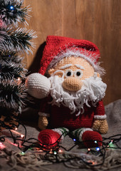  red knitted toy santa
