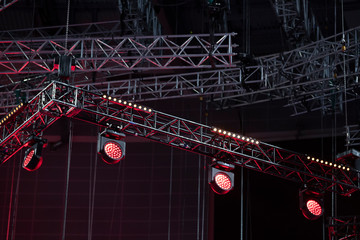 Light device. Installation of equipment for performances or concerts