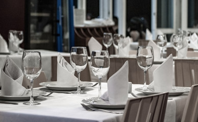 empty glasses in restaurant, close-up