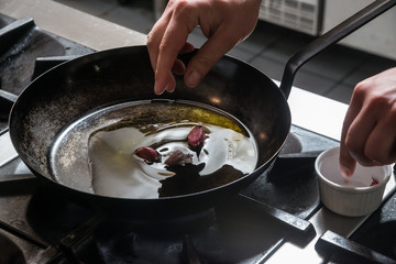 Preparazione di sughi per pasta