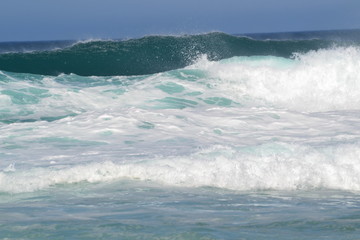 waves and surf in cornwall