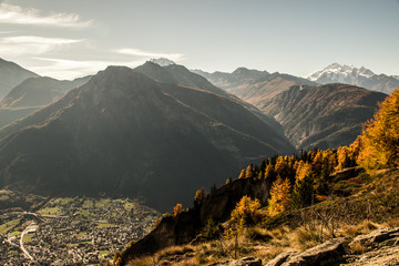Fototapeta na wymiar Switzerland in fall