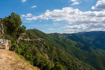 Naklejka premium road in the mountains
