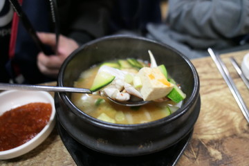 해물된장찌개
