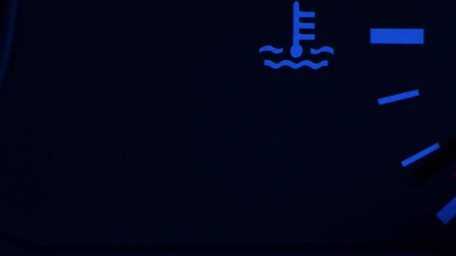 engine temperature indicator on the car dashboard. Motor temperature sensor auto
