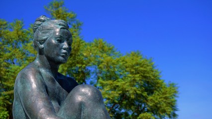 Fototapeta na wymiar Woman Sculpture