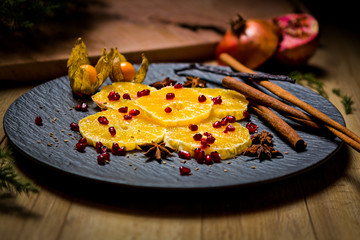 Orangen-Granatapfel Dessert