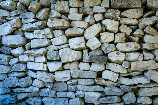 Mur en pierre