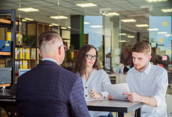 successful businessman mentor coach training in the office