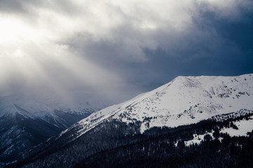 Fototapeta na wymiar Colorado Mountains In Winter