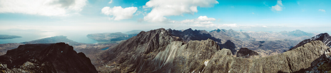 Fototapeta na wymiar mountain panorama
