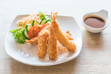 fried shrimp with tonkatsu sauce