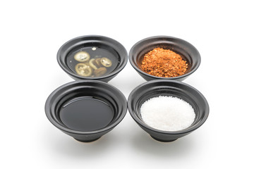 noodle condiments (sugar, vinegar, fish sauce, chilli powder)