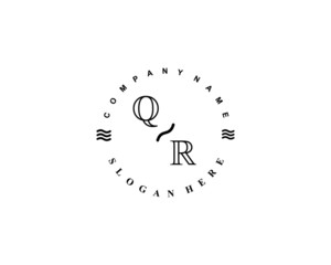  QR vintage logo template