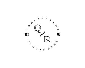  QR vintage logo template