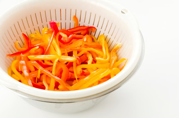 カラーピーマンの千切り