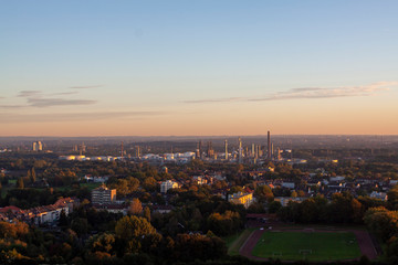Fototapeta premium Industrielandschaften Stadtbilder Ruhrgebiet