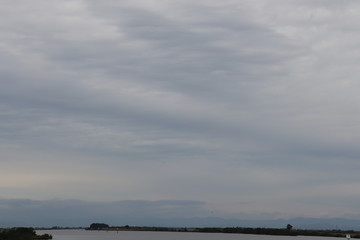日本の昼間の空