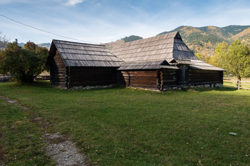 Obraz premium View to wooden Grazhda Hut - typical for Galicia type of homestead, Ukraine