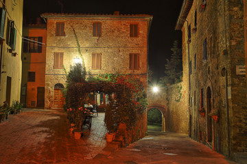 Obraz premium Beautiful Italian street of small old provincial town