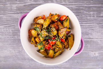 Grilled vegetables with tomatoes and sesame