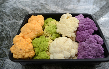 Bunte Blumenkohlröschen