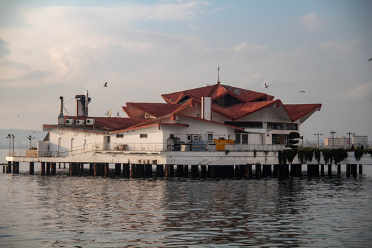 Travelling in istanbul